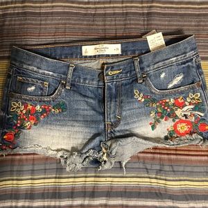 Abercrombie &Fitch shorts